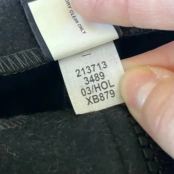 NWOT GAP Virgin Wool Mini Skirt W/ Front Half Zipper SIZE 10 - Picture 8 of 9